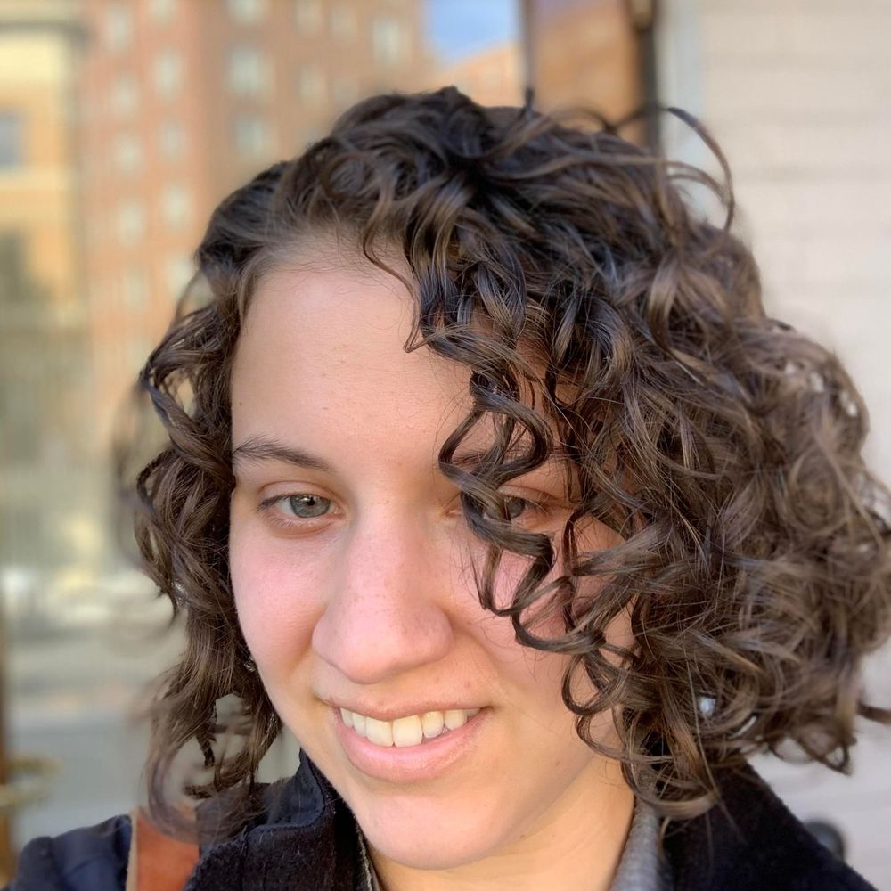 Meet your Posher, Alessandra